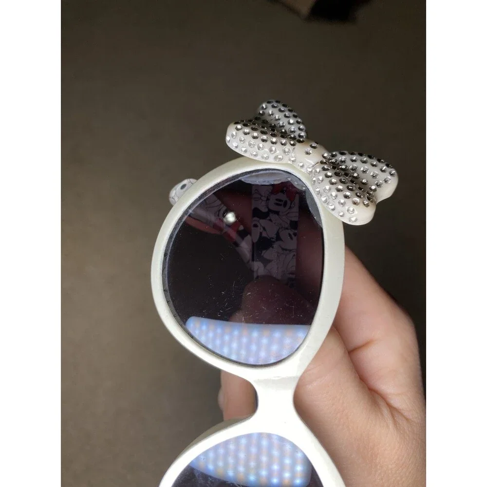 Disney Minnie Mouse Girls White Rhinestone Bow Cat Eye Sunglasses